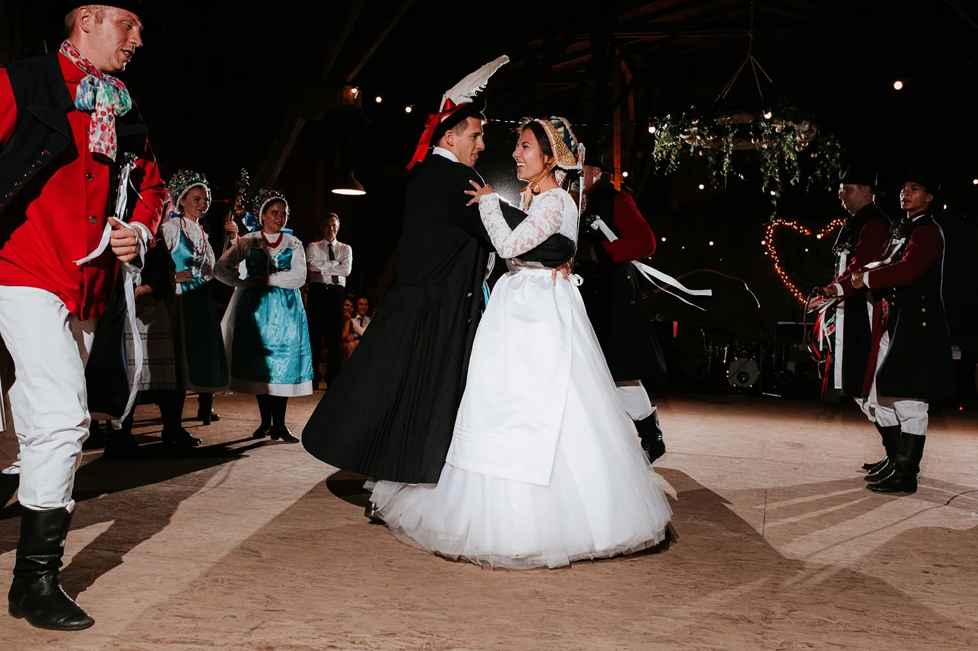 Dominika & Aleksander - Rustykalne wesele w stodole - Baborówko 141